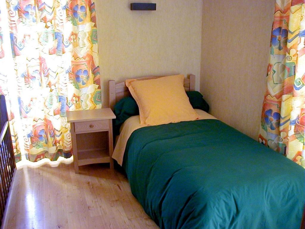 Auberge Du Ripailleur Dore-l'Eglise Room photo