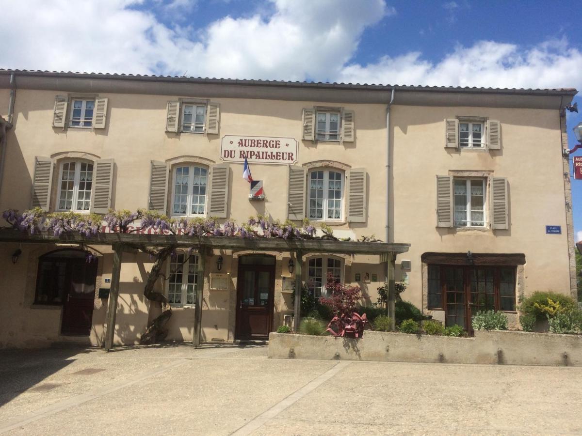 Auberge Du Ripailleur Dore-l'Eglise Exterior photo